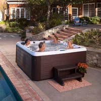 garden 780 lifestyle alpine white espresso family side